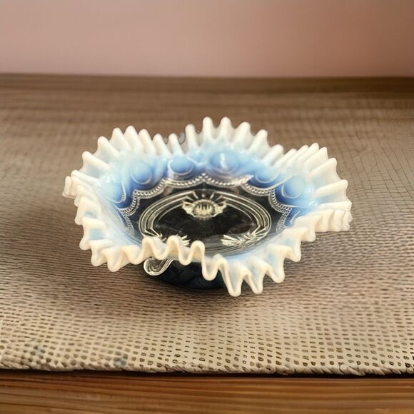Vintage Fenton Milk Glass Bowl With Blue Ripple & Hobnail Detailing - Picture 1 of 4